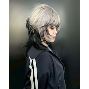 ルーツカラー　ケアブリーチ　ブリーチカラー　原宿/表参道 - Null 原宿店 デザインカラー/ダブルカラー【ヌルハラジュクテン デザインカラー ダブルカラー】掲載中