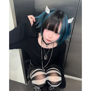 セクションカラー　ケアブリーチ　ブリーチカラー　原宿/表参道 - Null 原宿店 デザインカラー/ダブルカラー【ヌルハラジュクテン デザインカラー ダブルカラー】掲載中