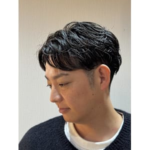 センターパートニュアンスパーマ - GENTLE【ジェントル】掲載中