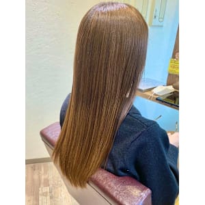 髪質改善ヘアエステサロン TREAT×スタイル