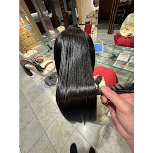 髪質改善/縮毛矯正/トリートメント - EARTH coiffure beauté 国分寺店【アース コアフュールボーテ コクブンジテン】掲載中