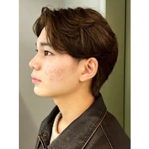 ニュアンスパーマ センターパート 毛流れパーマメンズヘア