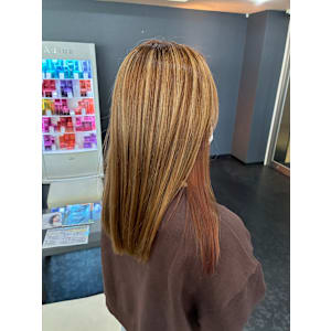 イヤリングカラー - AIZU 渋沢 白髪ぼかし ハイライト 髪質改善【アイズ シブサワ シラガボカシ ハイライト カミシツカイゼン】掲載中