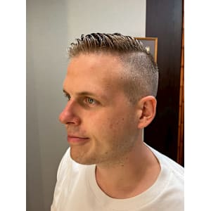 フェードスタイル - Barbering Method produce byヘアサロン大野【バーバリングメソッド プロデュースバイヘアサロンオオノ】掲載中
