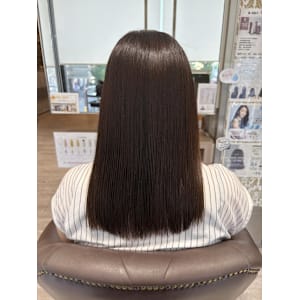 【塩川莉奈】サラツヤストレートヘア