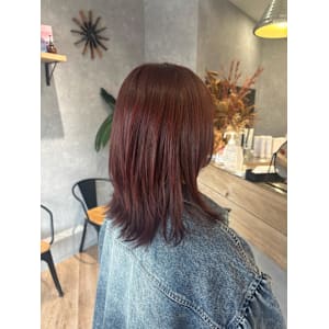 ピンクカラー×ウルフスタイル