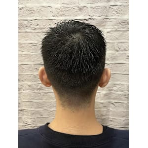 ソフトモヒカン刈り上げショート - グレイスフルバーバー プラチナム【グレイスフルバーバー プラチナム】掲載中