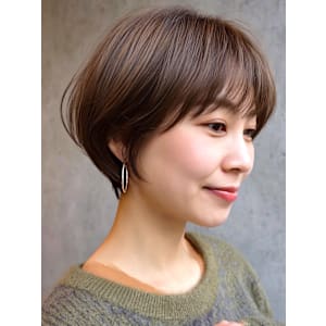 ショート 小顔 ボブ ココアベージュ 白髪ぼかし 30代 - abilita 警固【アビリタ ケゴ】掲載中