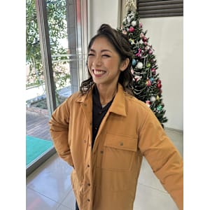 かきあげヘアースタイル(ボディビル大会)