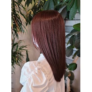 ピンクブラウン