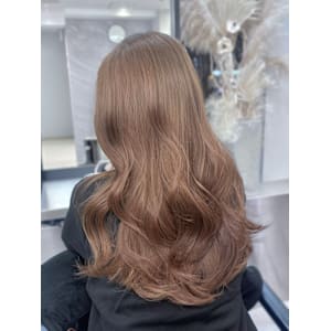 ブリーチなしカラー/冬カラー - Ardore fiero shinsaibashi【アルドーレ フィエロ シンサイバシ】【アルドーレフィエロシンサイバシ】掲載中