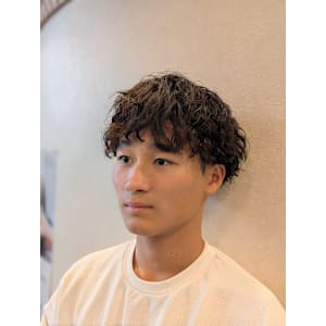 メンズ スパイラルパーマ - Hair & Nail Studio Bloom【ヘアーアンドネイルスタジオブルーム】掲載中