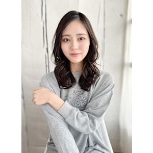 nalu新宿【ナル】×スタイル