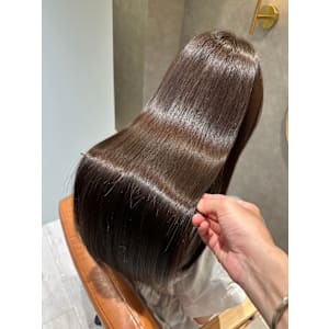 nalu新宿【ナル】×スタイル