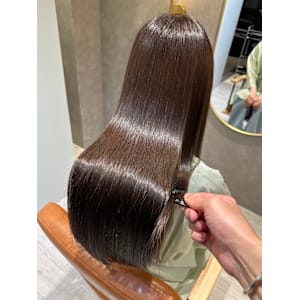 nalu新宿【ナル】×スタイル