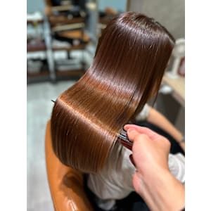 nalu新宿【ナル】×スタイル