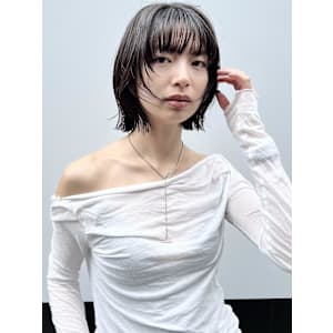 黒髪クラゲヘアーオリーブグレー小顔ココアベージュ丸型卵型ボブ - KOKO 本八幡【ココ モトヤワタ】掲載中