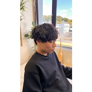 【シャドウパーマ】 - LUCK由比ヶ浜【ラックユイガハマ】掲載中