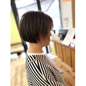 軽めのミニBOBスタイル - Hair Mode KT Purl【ヘアーモードケーティー ピュール】掲載中