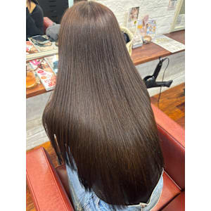 ロングヘアー - epi by annie【エピバイアニー】掲載中