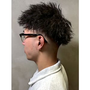 ツイストスパイラル スパイキーショート 刈り上げツーブロック - 完全個室 THIS IS BARBER 3rd【カンゼンコシツ ディスイズバーバーサード】掲載中