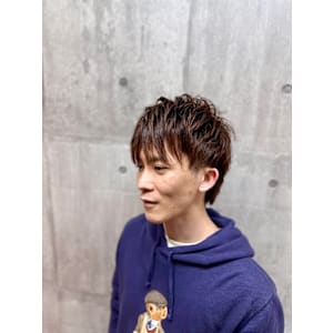 平成スタイル/束感ショート/ショコラブラウン - ARiA by ECLART新宿南口店【アリアバイエクラートシンジュクミナミグチテン】掲載中