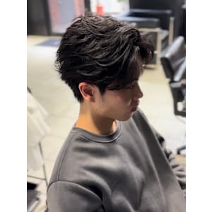 センターパート×ニュアンスパーマ×フェザーパーマ×men's - owl 心斎橋【アウル シンサイバシ】掲載中