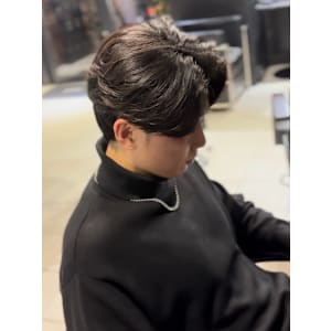 センターパート×ニュアンスパーマ×フェザーパーマ×men's - men's salon owl心斎橋【メンズパーマ特化メンズsalon】【アウル シンサイバシ】掲載中