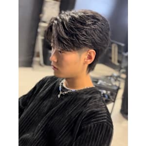 センターパート×ニュアンスパーマ×フェザーパーマ×men's - owl 心斎橋【アウル シンサイバシ】掲載中