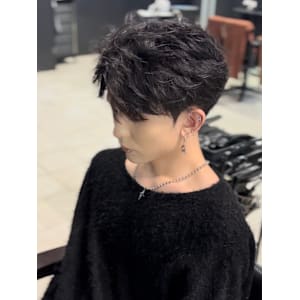 センターパート×ニュアンスパーマ×フェザーパーマ×men's - owl 心斎橋【アウル シンサイバシ】掲載中