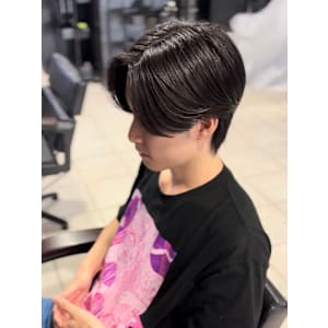 センターパート×ニュアンスパーマ×フェザーパーマ×men's - owl 心斎橋【アウル シンサイバシ】掲載中