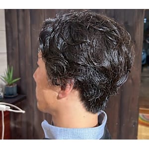 大人のニュアンスショート × セミウェット質感