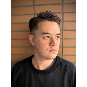 【大村指名】メンズカットフェード7:3パート