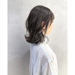 インナーカラー/ミディアムへア/デザインカラー