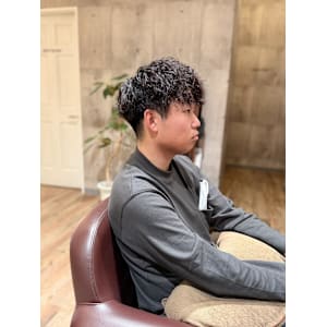 ハードツイストパーマ【ARCH片山】 - ARCH【アーチ】掲載中