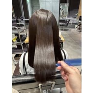 ダメージレスティアラ縮毛矯正