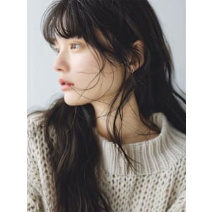 くせ毛を生かした大人小顔カットナチュラルロング暗めカラー - abinto 武蔵小杉 by rcid【アビントムサシコスギ バイレシッド】掲載中