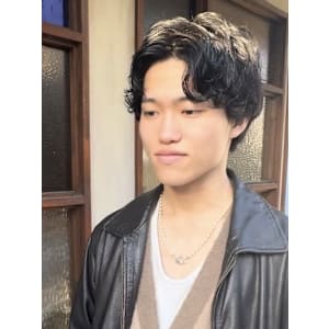 センター分けメンズニュアンスパーマ