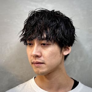 スパイラルパーマ×マッシュスタイル