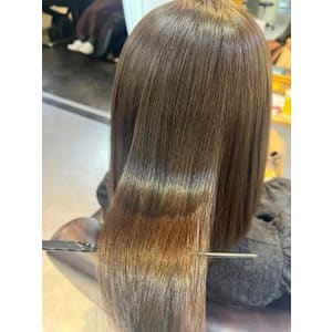 ブリーチなし透明感カラー