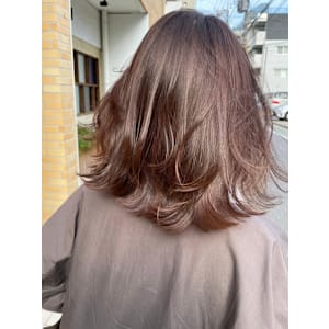 外ハネニュアンスヘア