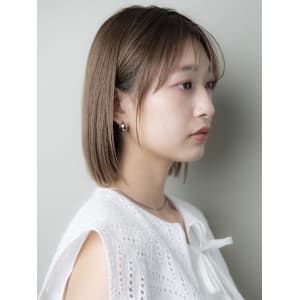 やわらかストレートボブ