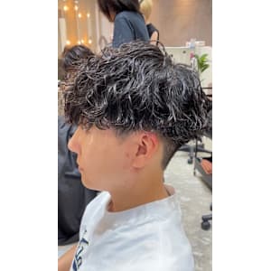 BLEUNIR 心斎橋×スタイル