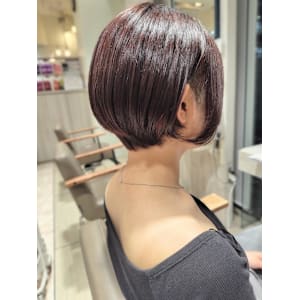 ショートボブ 隠れ2ブロック - VISAGE fine【ヴィサージュ ファイン】【ヴィサージュ ファイン】掲載中