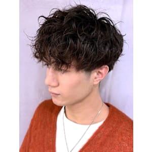ツーブロック マッシュ ブラウン スパイラルパーマ 【札幌】 - THIS IS BARBER【ディス イズ バーバー】掲載中