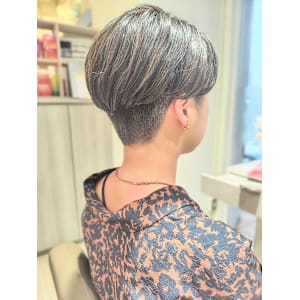 ショート 2ブロック メンズライク - VISAGE fine【ヴィサージュ ファイン】【ヴィサージュ ファイン】掲載中