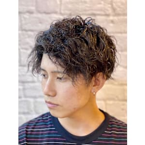 カーリーパーマ - 銀座マツナガ 新宿野村ビル店【ギンザマツナガ シンジュクノムラビルテン】掲載中