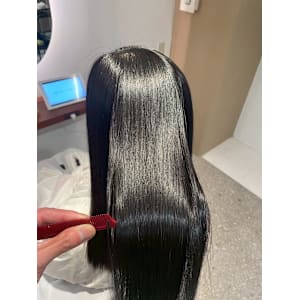 美髪サラツヤロング