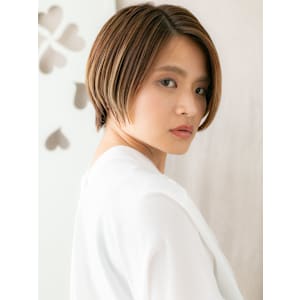 オレンジベージュハイライトかきあげ丸みショート20代30代 - COVER HAIR bliss【カバーヘア ブリス】志木/志木南口駅前店【カバーヘア ブリス シキ シキミナミグチエキマエテン】掲載中