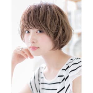 ひし形レイヤーカット小顔マッシュボブパーマ　シャギーボブ